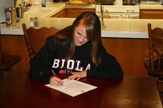 carissa signing