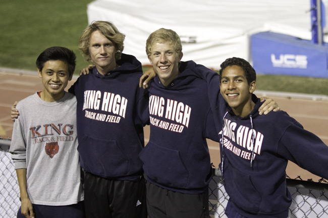 boys 4x16 groupshot 2013