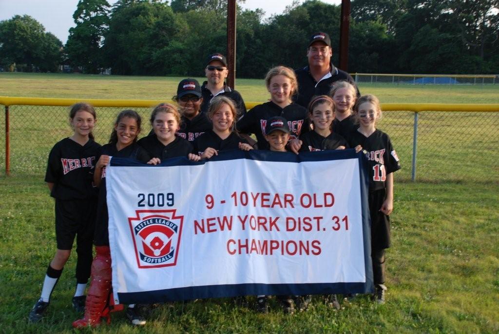 Girl's 9-10 year old District 31 Champs
