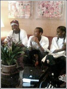 Que Chilling with the Young Pup's