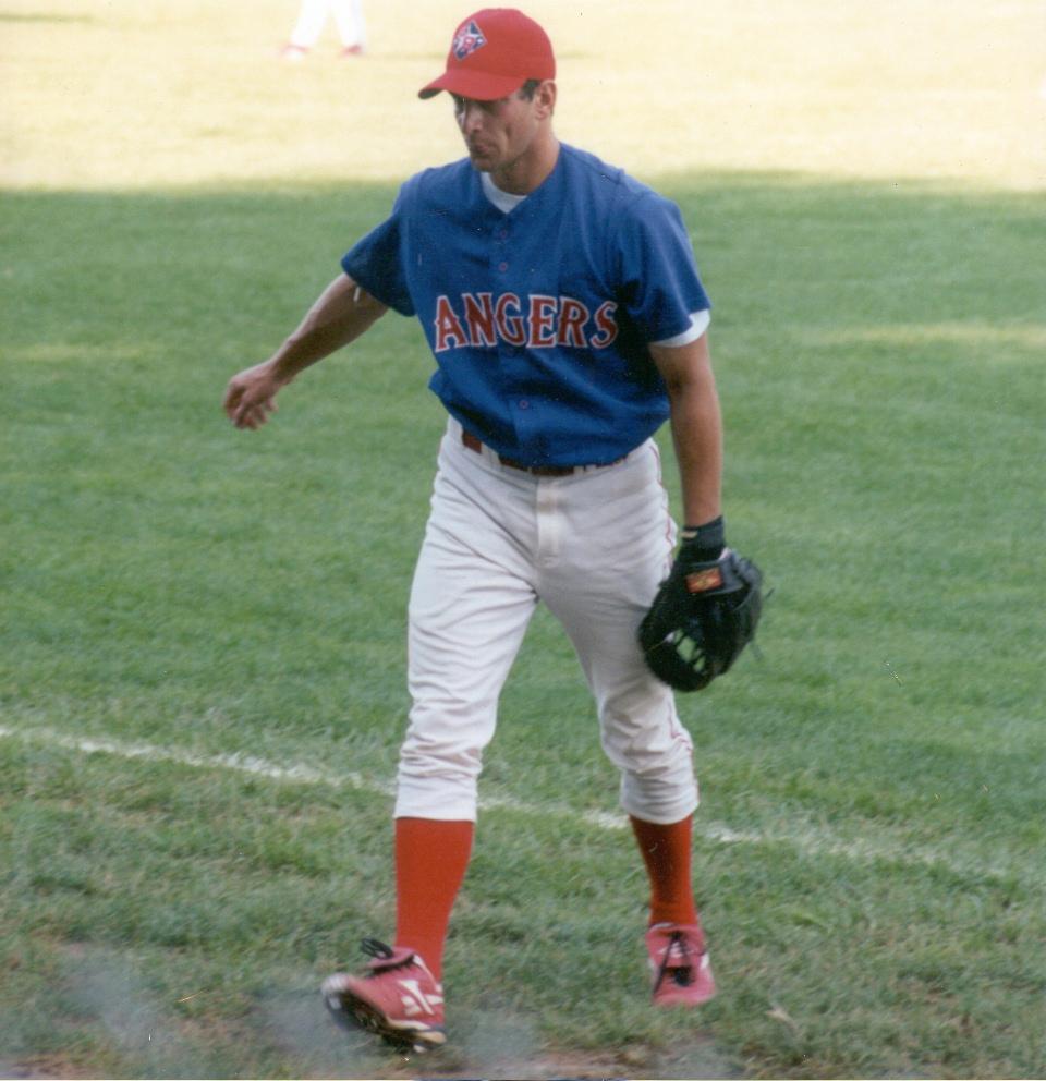 Jason Edger 1998 Texas Ranger