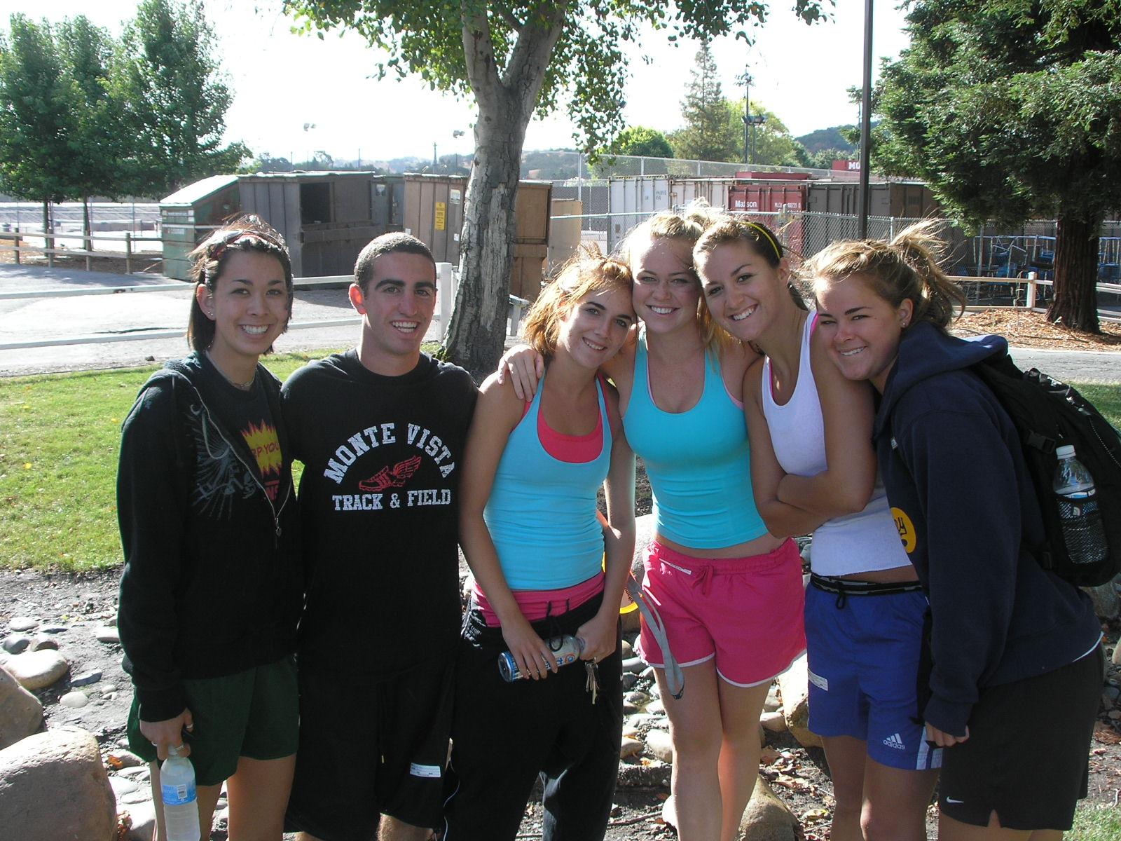 08 grads at the alumni race