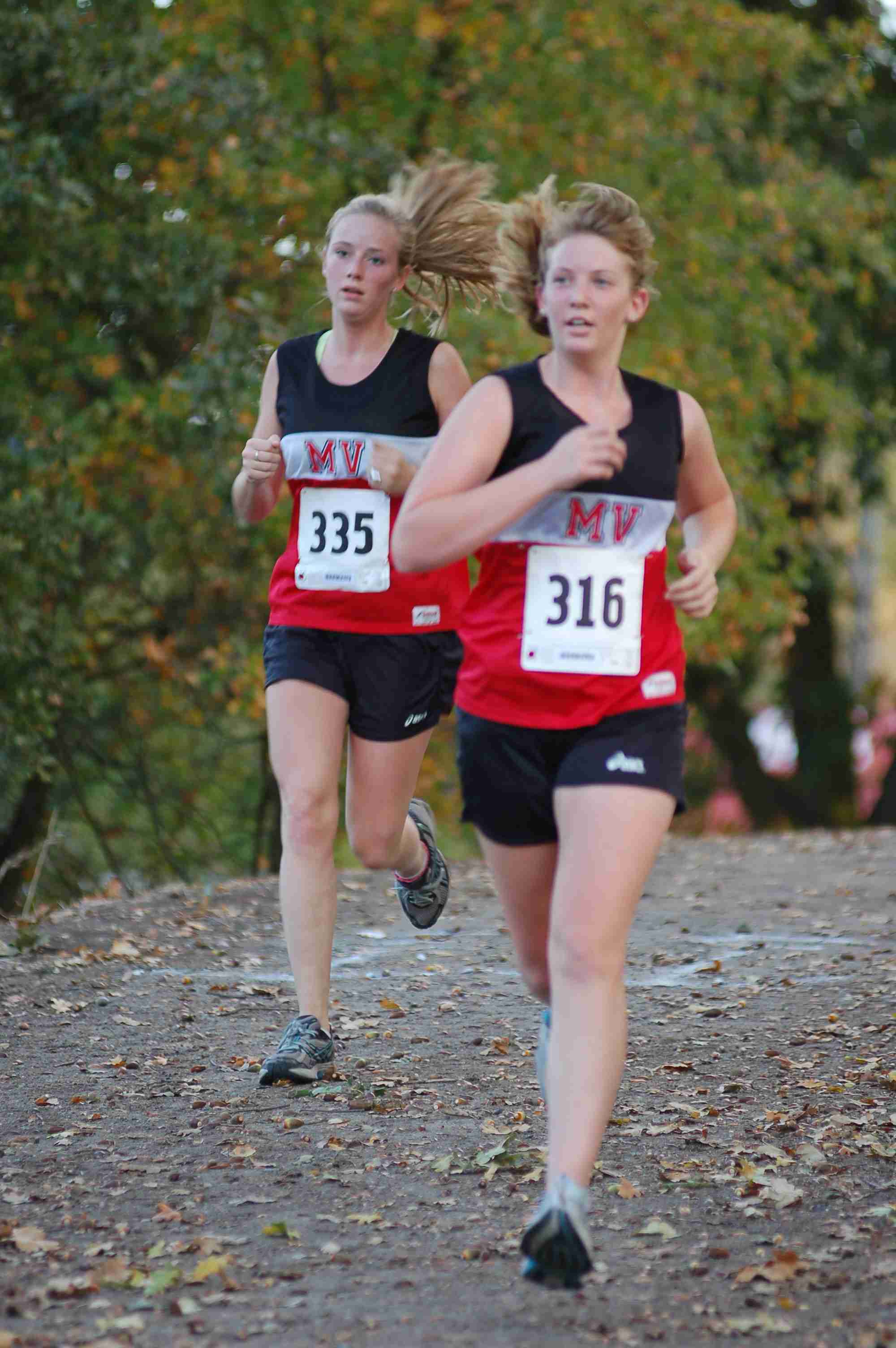 Jillian and Kaitlyn L at EBAL 2