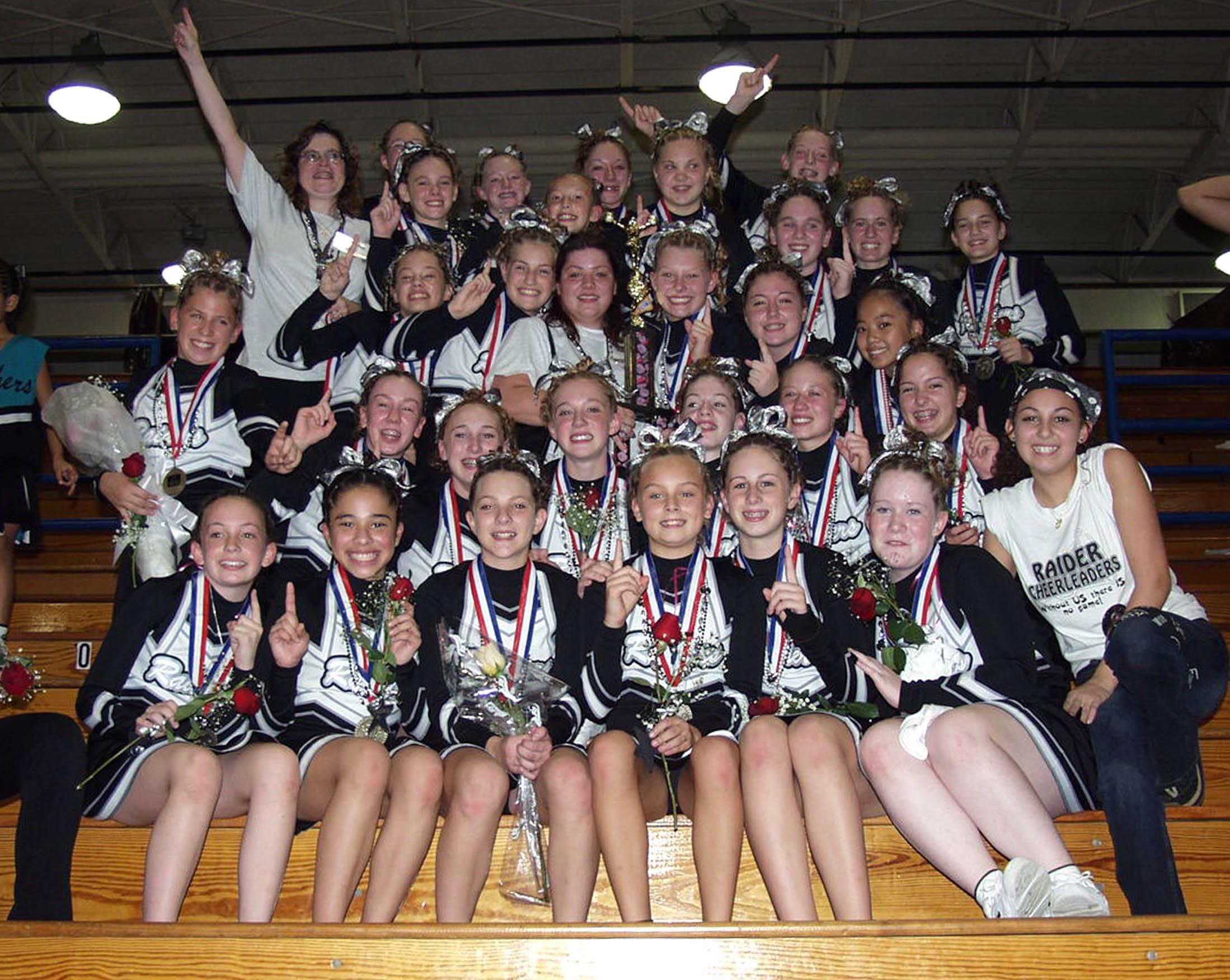 2003 cheerleader comp
