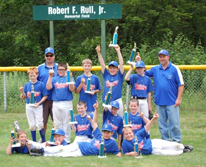 10A_Ball A 2011 Tourney Champs-1.jpg