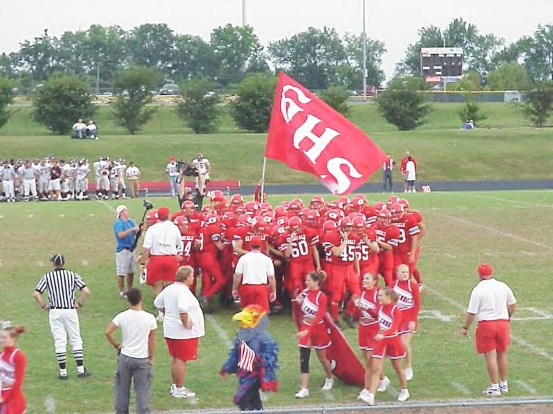 Glendale Football #2 Flag Waves