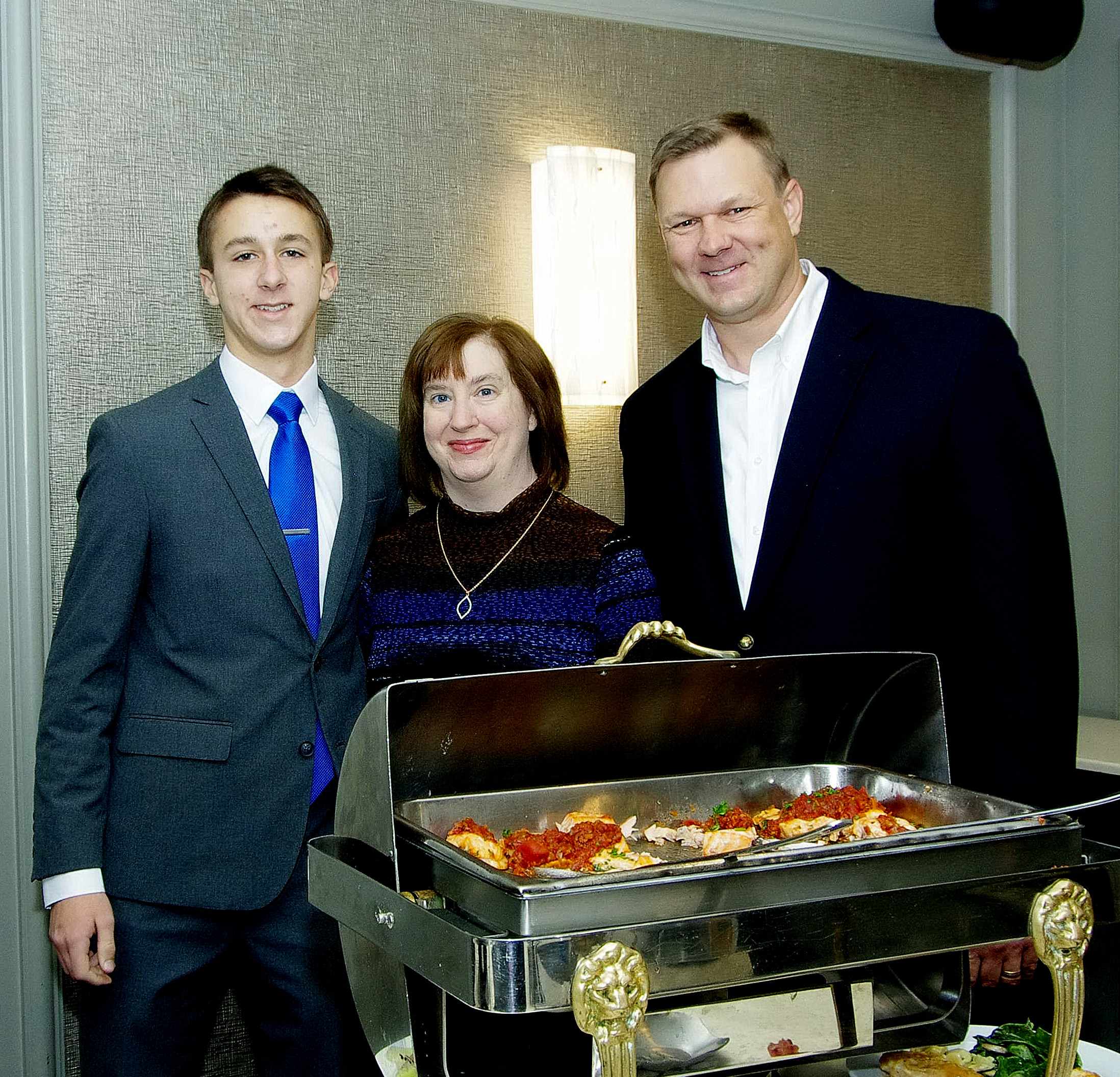 DerdzinskiPeterFamilyEBC059