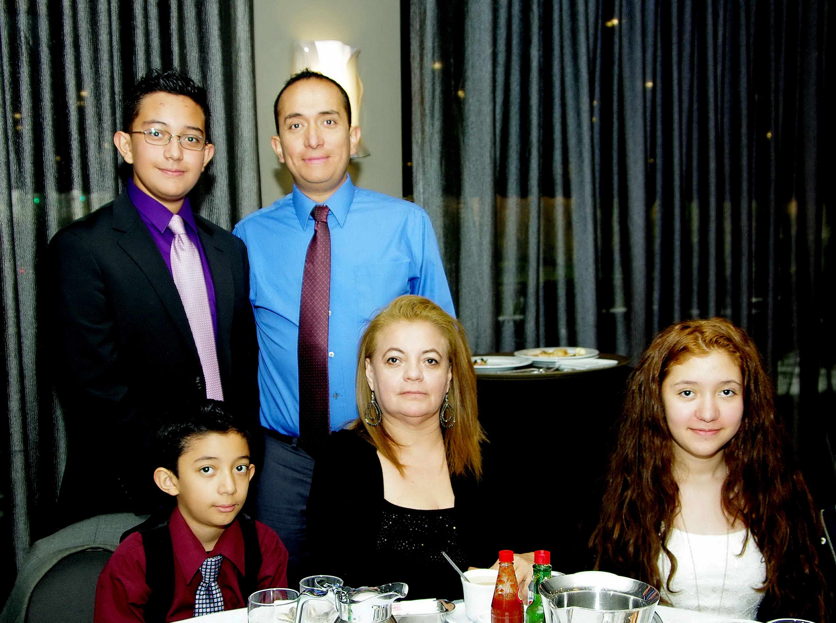 ChavezLopezFamilyEBC138