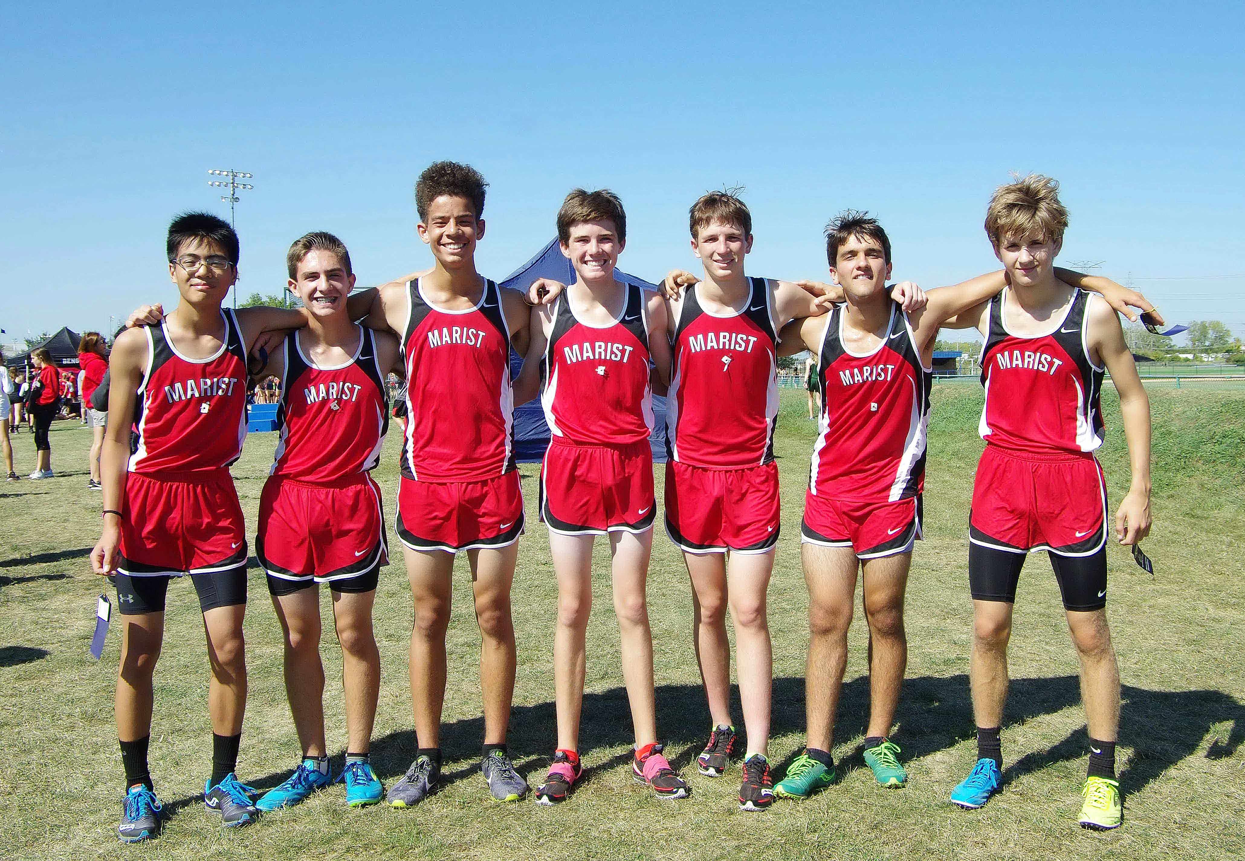 VarsityMenTeamphotoRR190