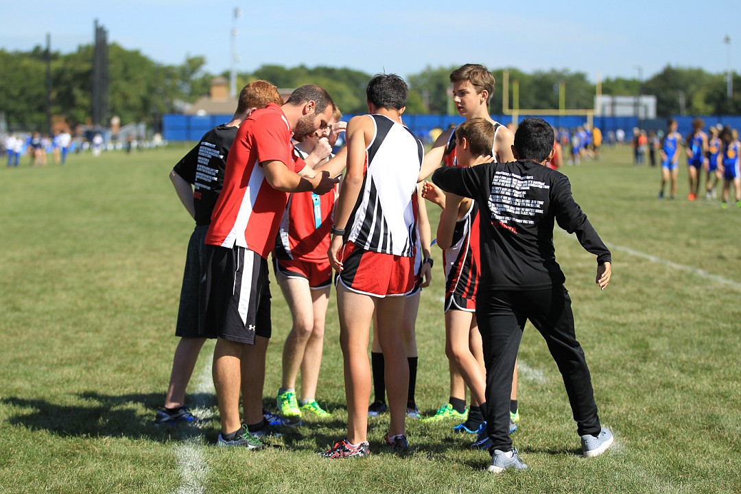 FreshmanBoysTeamhuddleLT2