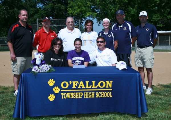 Taylor Barnouski signs with McKendree