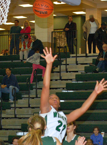 1112 Pinecrest2_Nikki resized.jpg
