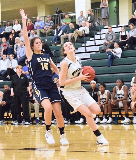 17-18 ELCA_Nicole.jpg