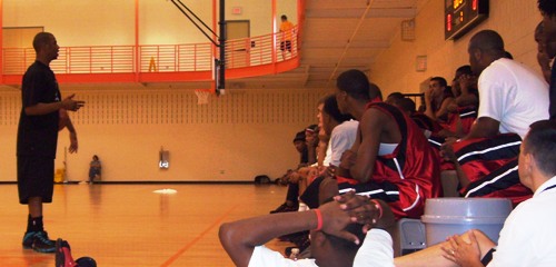 CP3 SPEAKS TO ELITE CAMP