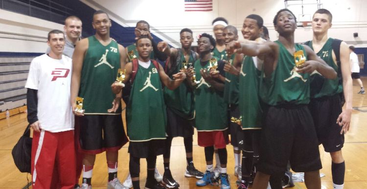 cp3 wins in greensboro.jpg