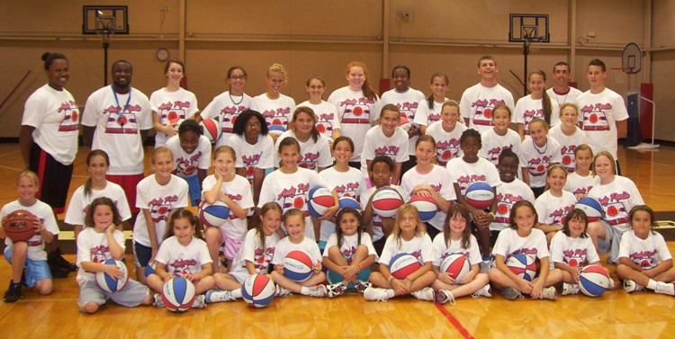 2010 GIRLS GROUP PIC.jpg
