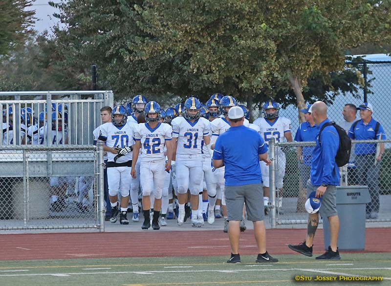 POW 11_4 Lincoln onto Field