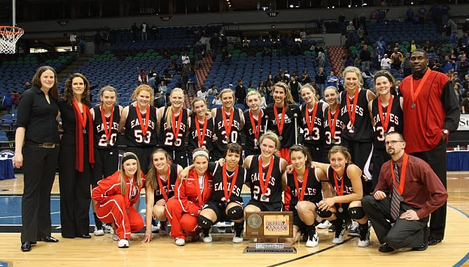 2010-11 Team Photo at State